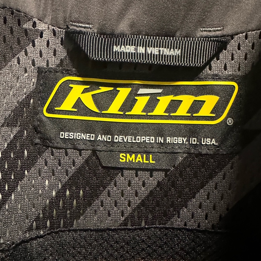 Klim Women’s Artemis Adventure Jacket - Black, Tan & Hi-Vis Yellow - Picture 4 of 9